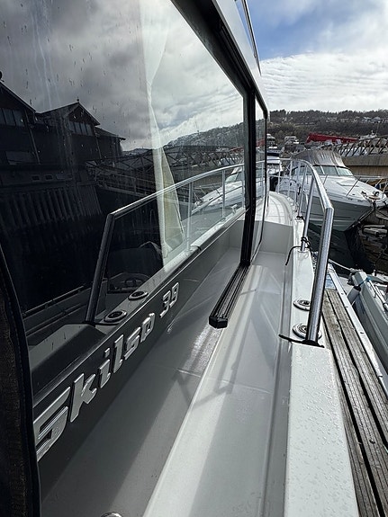 Skilsø 39 Panorama - JOYSTICK-STYRING - 2 x Yanmar 8LV-370/ZT370 13 of 30
