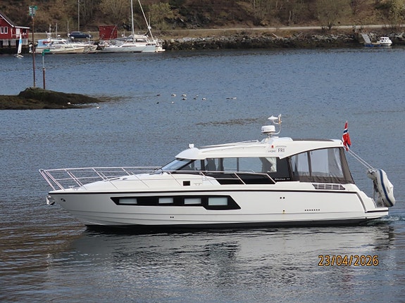 Skilsø 39 Panorama - JOYSTICK-STYRING - 2 x Yanmar 8LV-370/ZT370 4 of 30