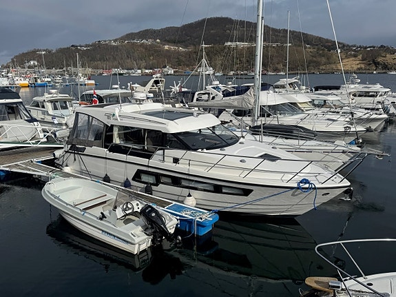 Skilsø 39 Panorama - JOYSTICK-STYRING - 2 x Yanmar 8LV-370/ZT370 8 of 30
