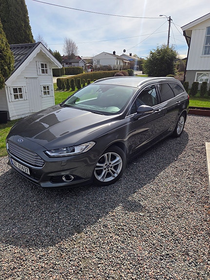 Ford Mondeo 3 of 8