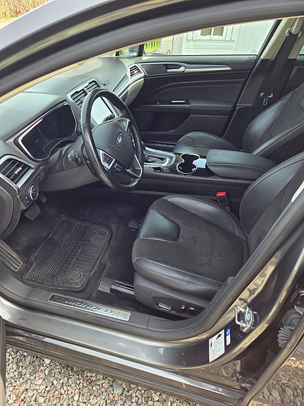 Ford Mondeo 5 of 8