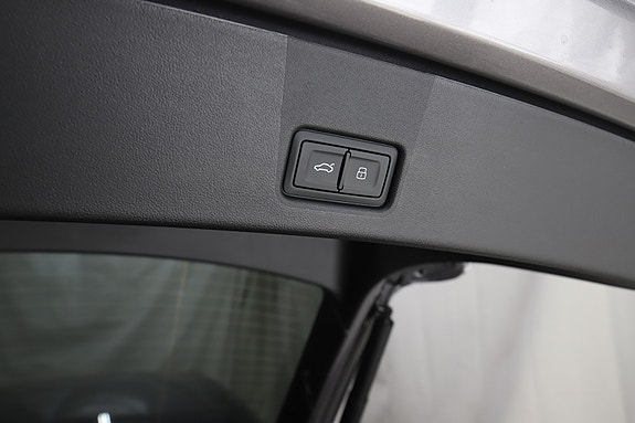 Audi Q4 e-tron 27 of 30