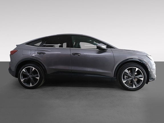 Audi Q4 e-tron 13 of 30