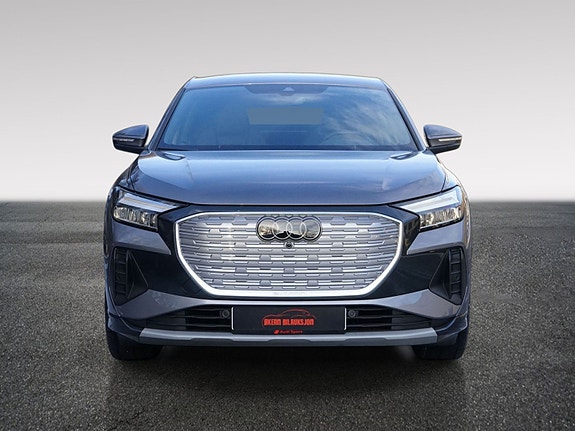 Audi Q4 e-tron 2 of 30