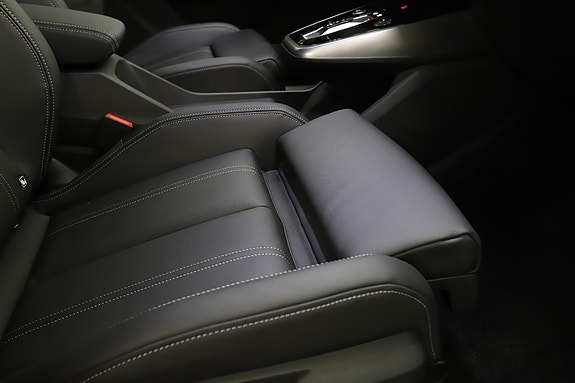 Audi Q4 e-tron 22 of 30