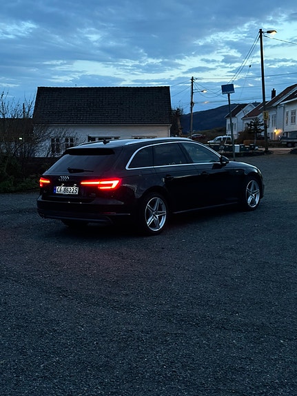Audi A4 3 of 5