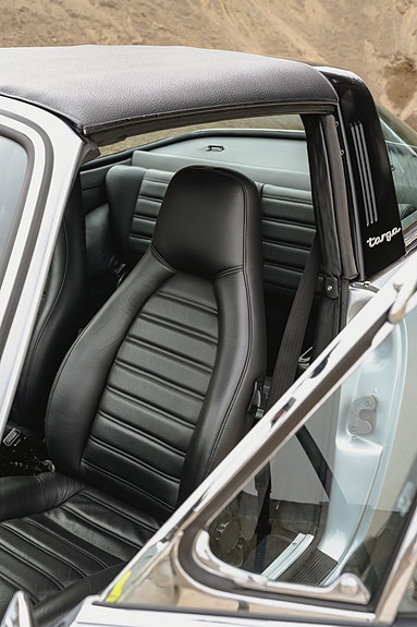 Porsche 911 15 of 19