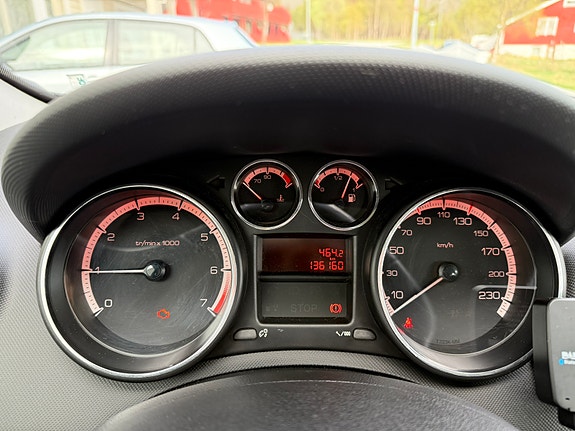 Peugeot 308 6 of 13
