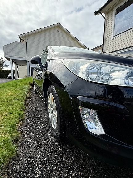 Peugeot 308 10 of 13