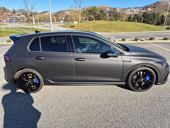 Volkswagen Golf VIII 3 of 22