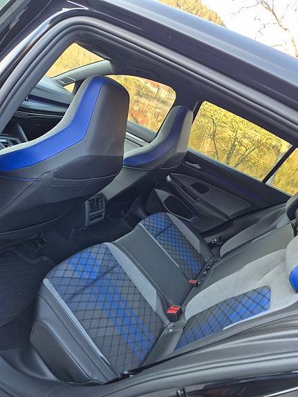 Volkswagen Golf VIII 21 of 22