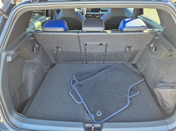 Volkswagen Golf VIII 6 of 22