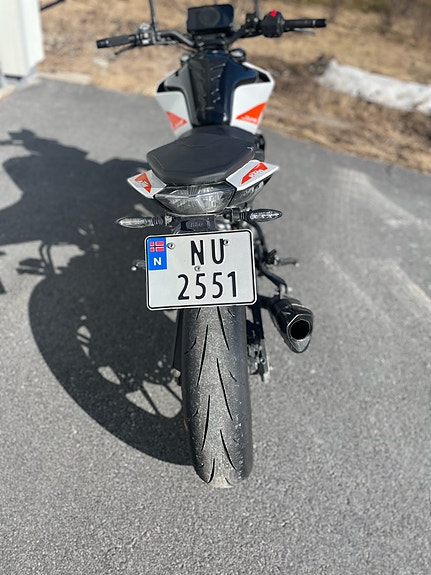 KTM 390 Duke 3 of 8