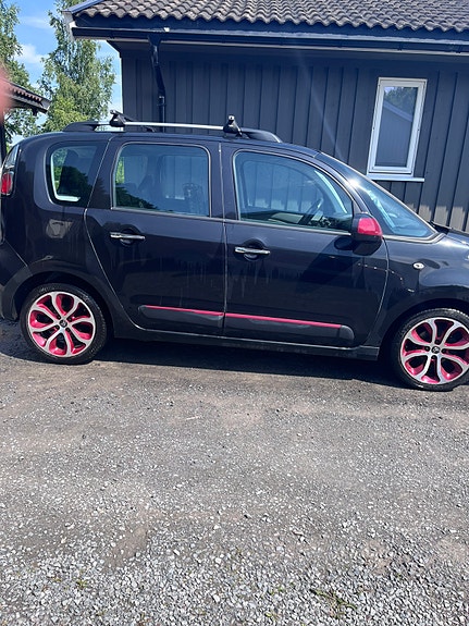Citroen C3 Picasso 4 of 5