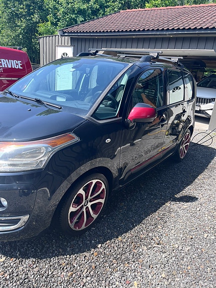 Citroen C3 Picasso 3 of 5