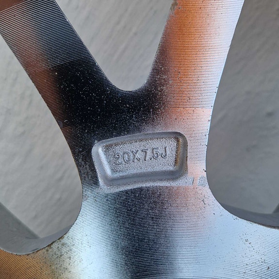 Product image 9 of 9