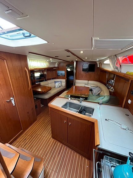 Jeanneau Sun Odyssey 40.3 leies ut. Stor og flott turseiler. 4 of 12