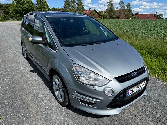 Ford S-MAX