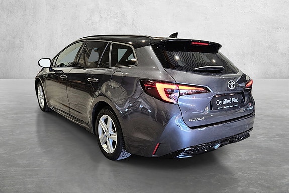 Toyota Corolla 3 of 18