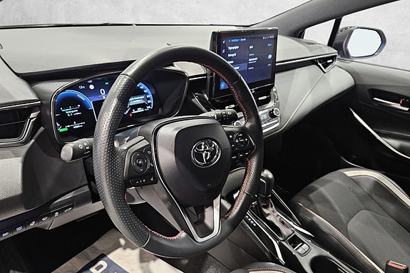 Toyota Corolla 15 of 18