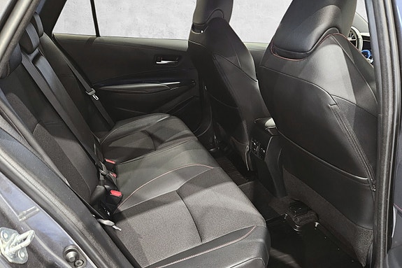 Toyota Corolla 14 of 18
