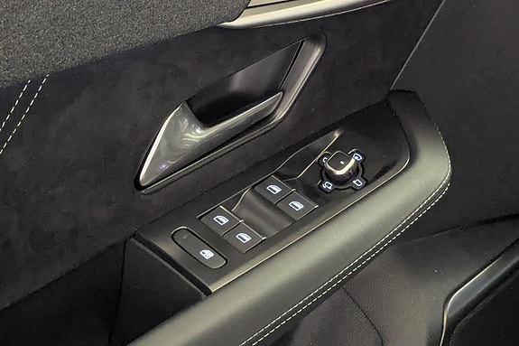 Opel Grandland-e 30 of 30