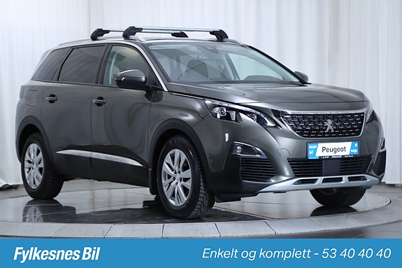 Peugeot 5008 2 of 5