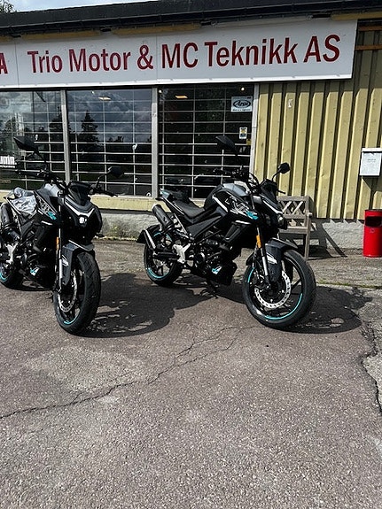 CFMOTO 125 NK 2 of 13