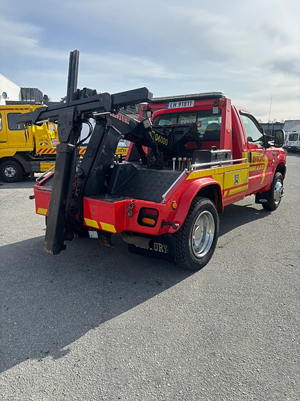 Ford F450 5 of 5
