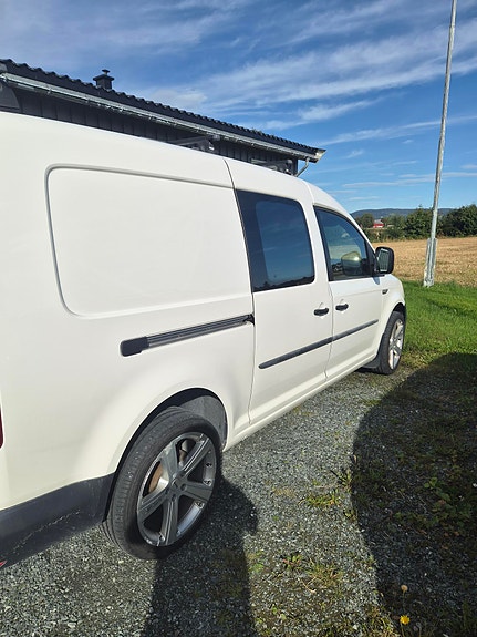 Volkswagen Caddy Maxi 5 of 25