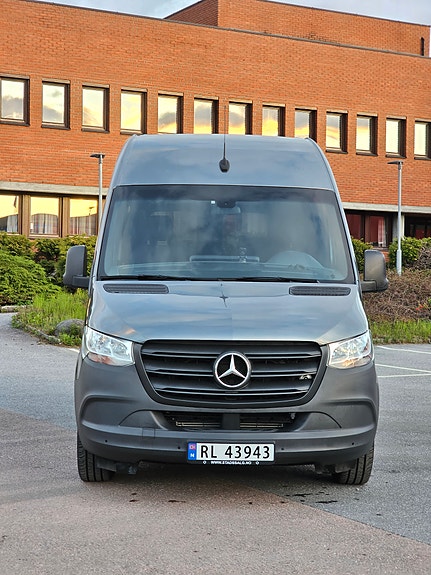 Mercedes-Benz Sprinter 316 4 of 5
