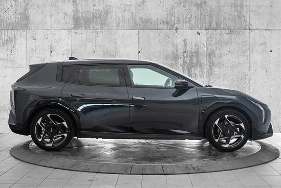 Kia EV4 4 of 26