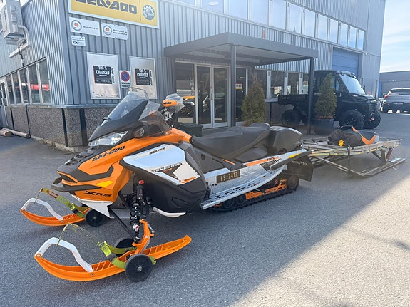 Ski-doo Renegade 900 ACE