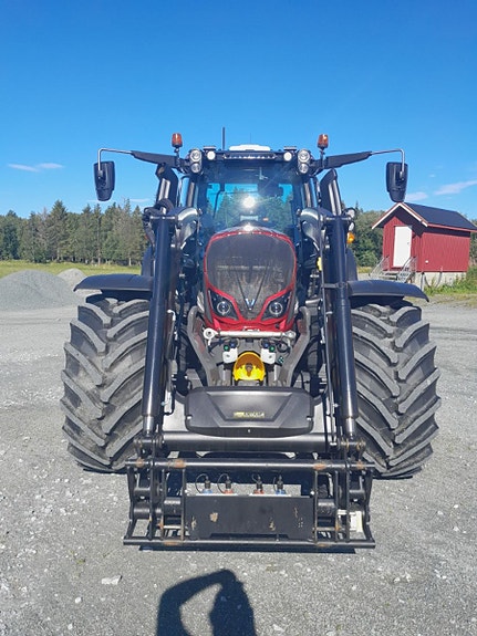 Valtra N174S 2021, kr 1 495 000,-