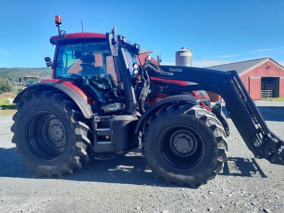 Valtra N174S 2021, kr 1 495 000,-