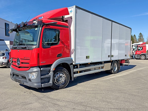 Mercedes-Benz Actros 1830L 18 Paller SKAB med sideåpning, varme i skap.