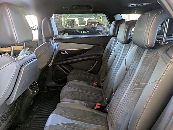 Peugeot 5008 7 of 12