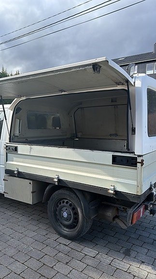 Volkswagen Transporter 13 of 13