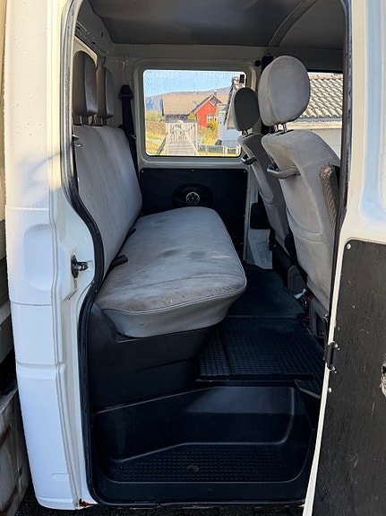 Volkswagen Transporter 5 of 13