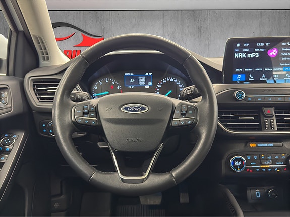 Ford Focus 24 of 30