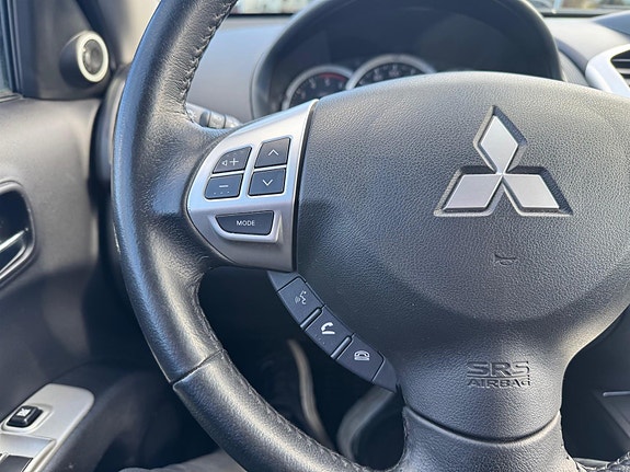 Mitsubishi L200 20 of 30
