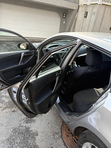 Mazda 3 7 of 17