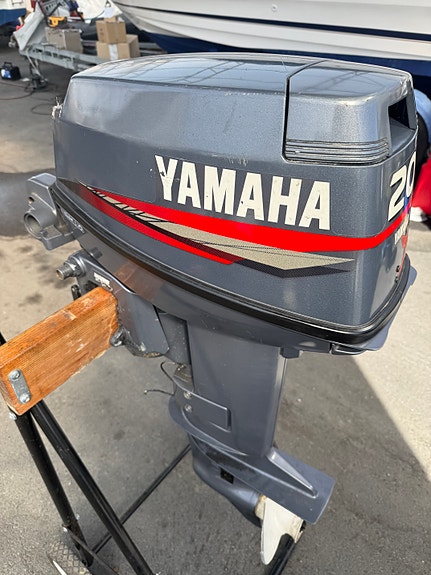 Yamaha 20 hk 2003 modell 2 of 5