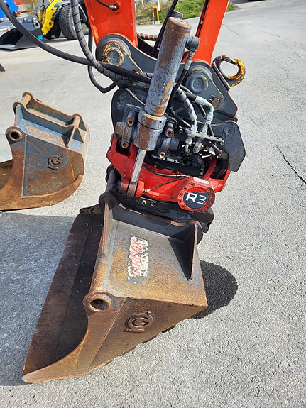 Kubota KX80-4 7 of 21