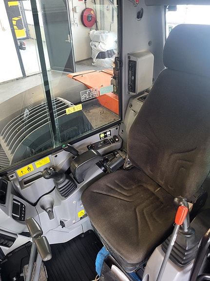 Kubota KX80-4 15 of 21