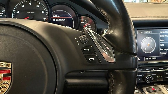 Porsche Panamera 4 22 of 30
