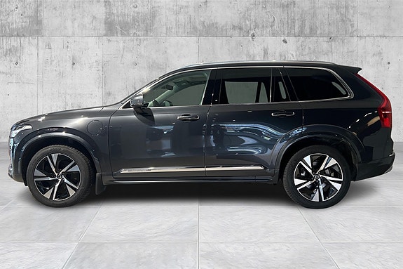 Volvo XC90 4 of 5