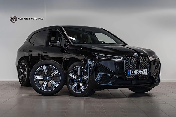 BMW iX
