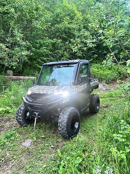 Polaris Ranger XP 1000 Hunter 7 of 9