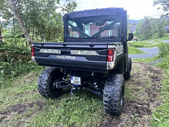Polaris Ranger XP 1000 Hunter 4 of 9